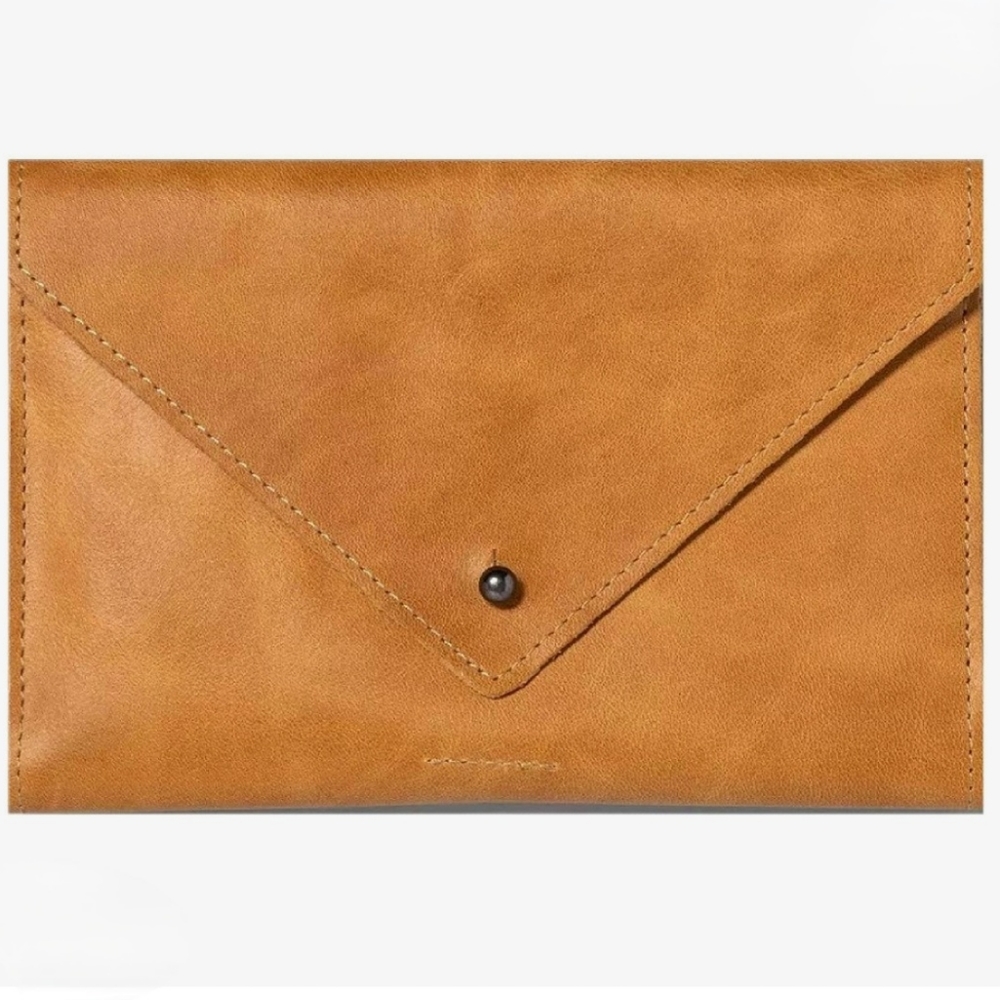 Hearth & Hand with Magnolia Leather Wallet - Cognac